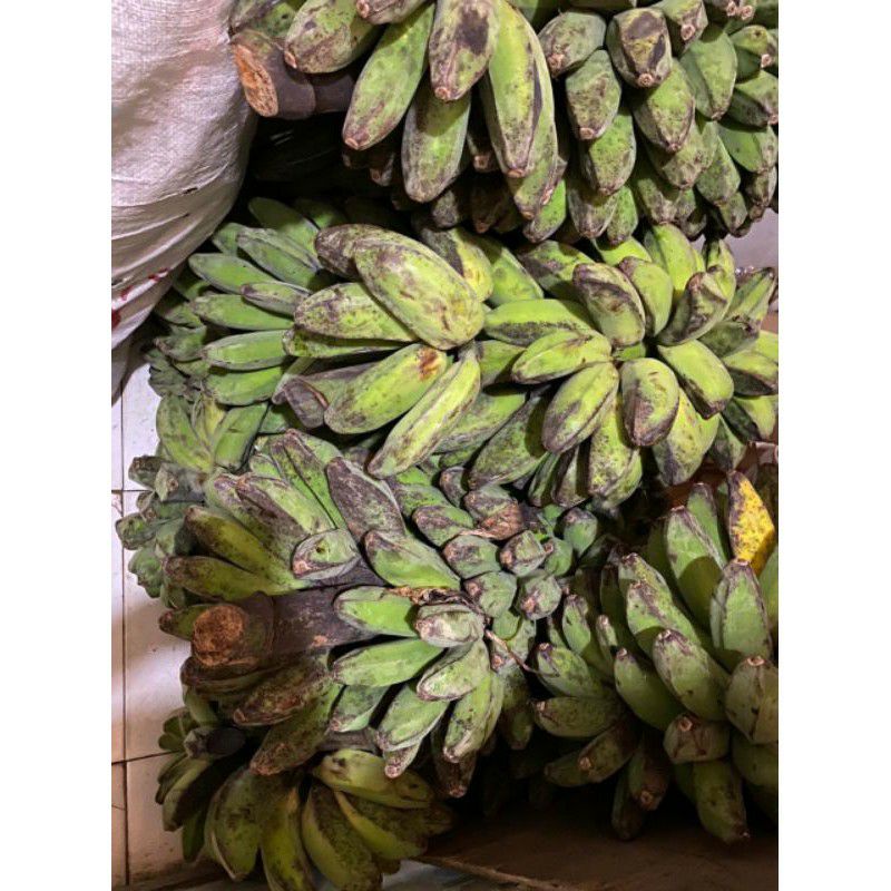 

pisang kepok 1kg mentah