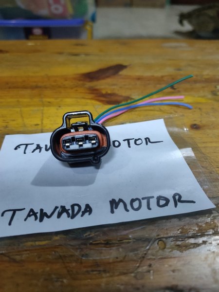 SOKET KONEKTOR SENSOR SPEED TOYOTA LAND CRUISER