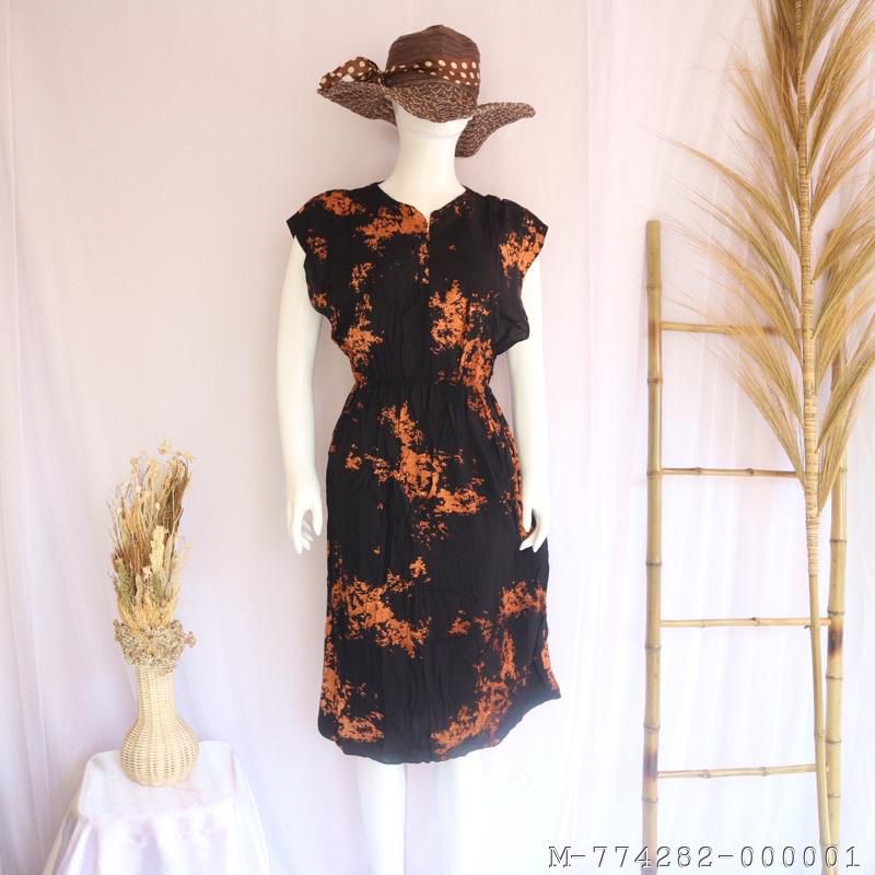 DASTER WANITA BUSUI RAYON BATIK BUNGA VBAE-023Variasi：Merah, Hijau, Biru, Kuning, Hitam, Seri(Silaka