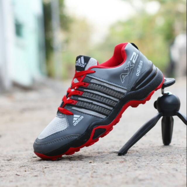 Sepatu adidas ax2