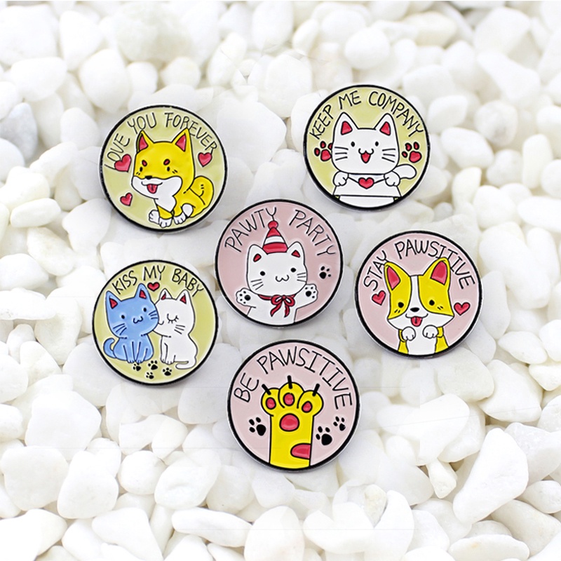 Bros Pin Enamel Bentuk Kartun Hewan Kucing Bulat Untuk Hadiah Anak