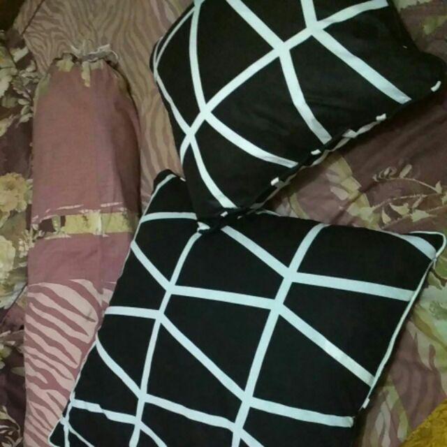 Tipidee - Sarung Bantal Sofa 40x40, Motif S127