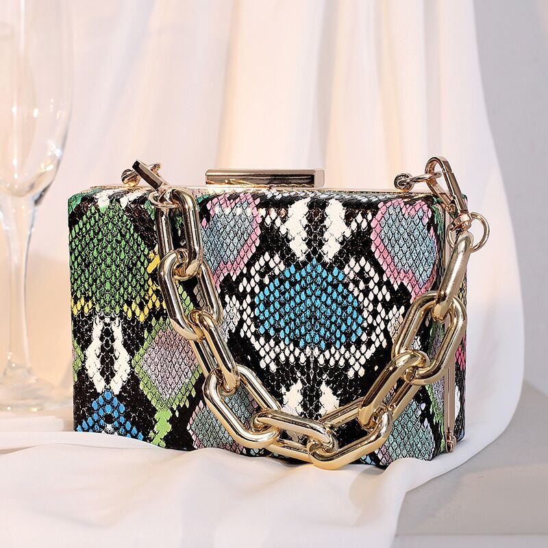 MV_Marvelouz MV7012105 Tas Pesta HANDBAG Motif Kulit Ular Wanita Elegant Talirantai 1kg bisa 3 tas supplier tas import JT12105