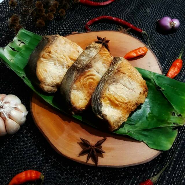 

Ikan manyung asap