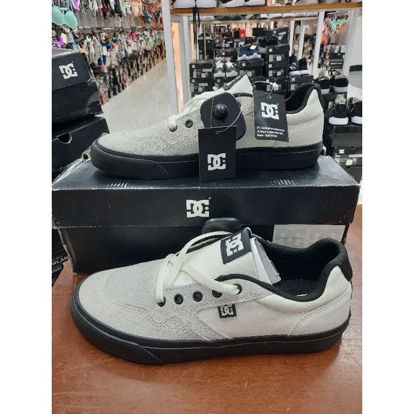 Sepatu Dc rowland SD white 43