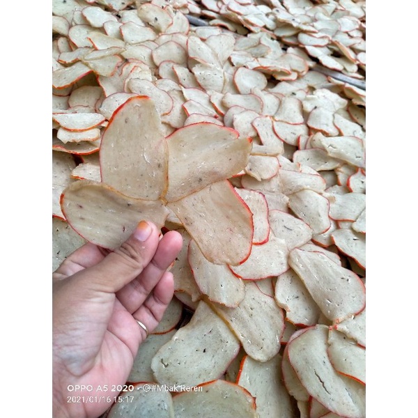 

Krupuk ikan kipas