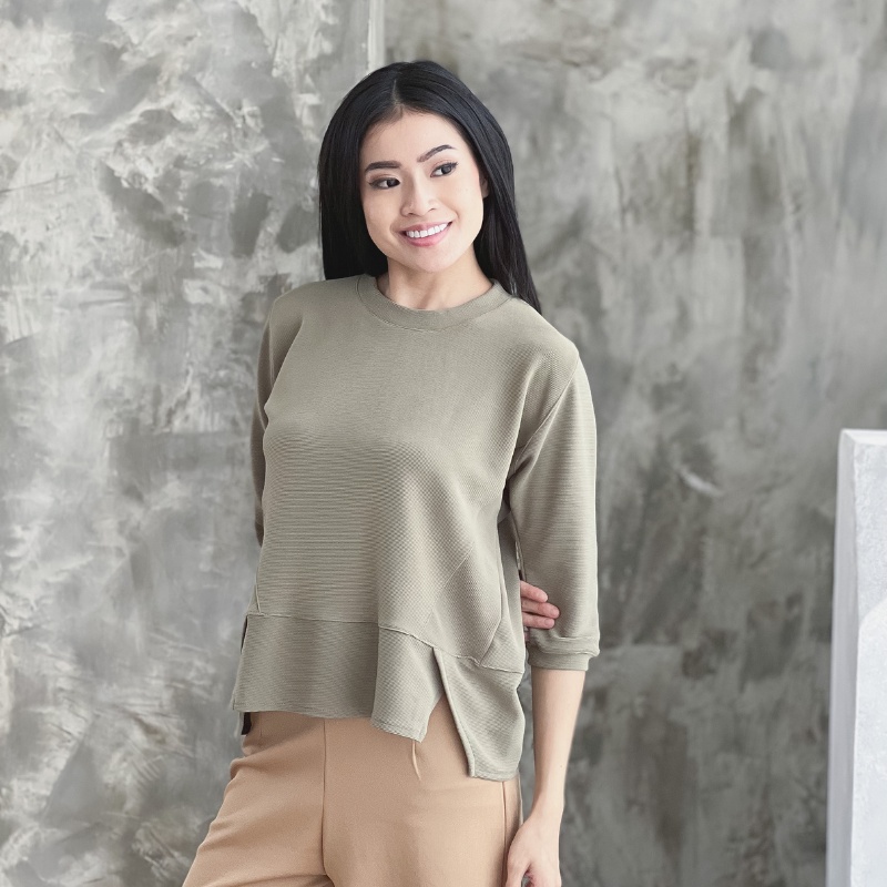 Cammomile Blouse wanita 1909010 oversized-3