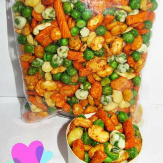 

Kacang MIX // Berat 250gr dan 500gr