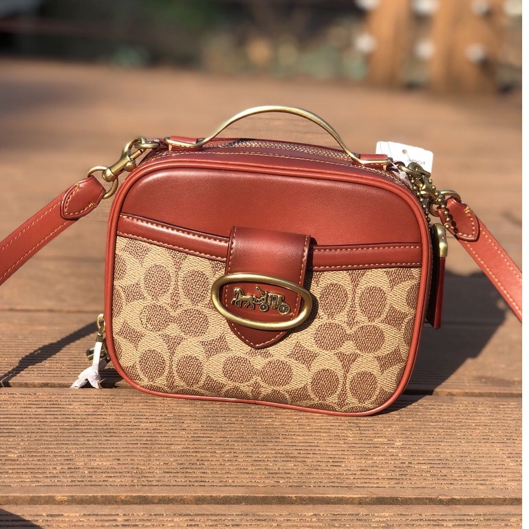 （grab）703 93846 coach Riley Lunchbox Bag Leather Signature Women Crossbody Sling Top Handle Handbag