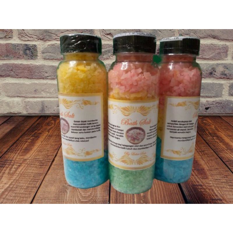 (300gr) Promo Buy 10 Get 1 Free Bath Salt Garam Spa Kemasan Botol 250ml