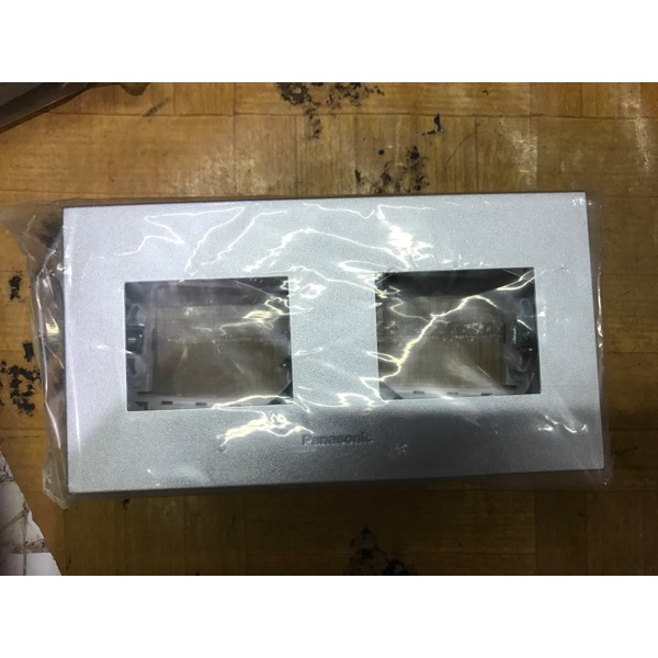 Perlengkapan Listrik - Saklar Broco - Saklar Frame Seri Plus Seri Tanpa Mata Saklar Silver Style