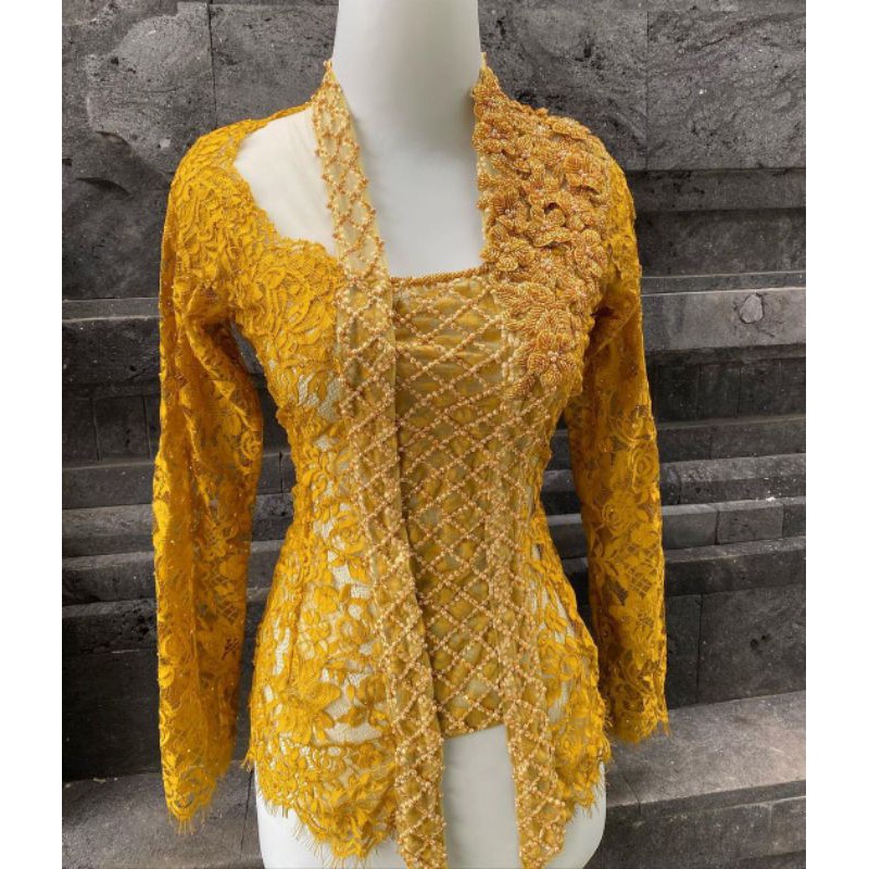 kebaya modif Payet tabur