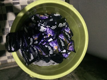 Molto Pewangi Pakaian Sachet Banderol 1000 20 Ml - 6 Pcs