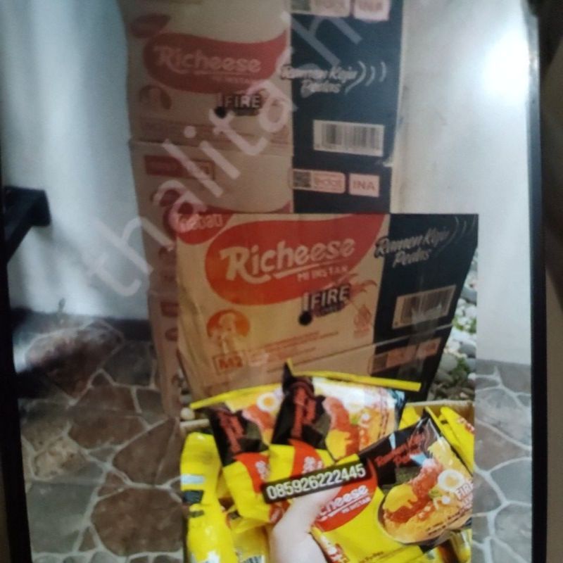 

mi ramen richeese karton