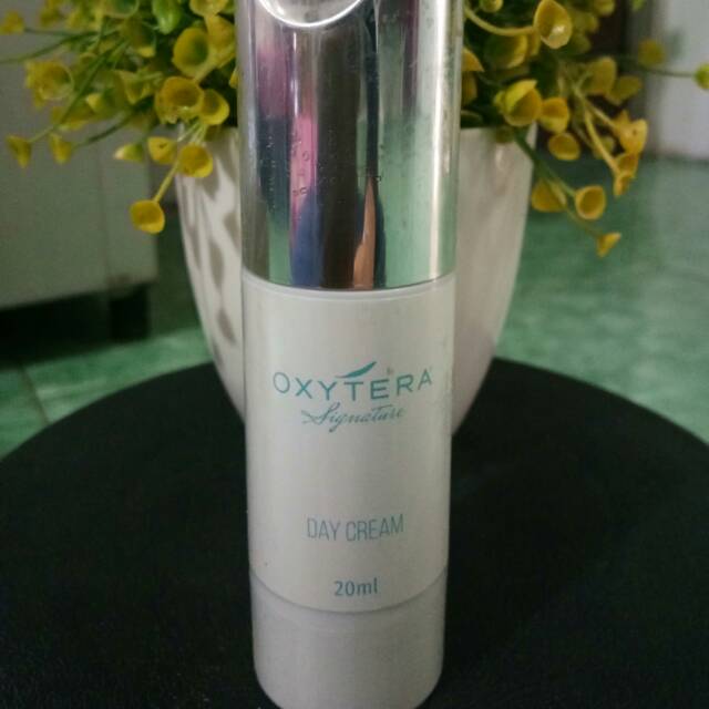 Oxytera day cream
