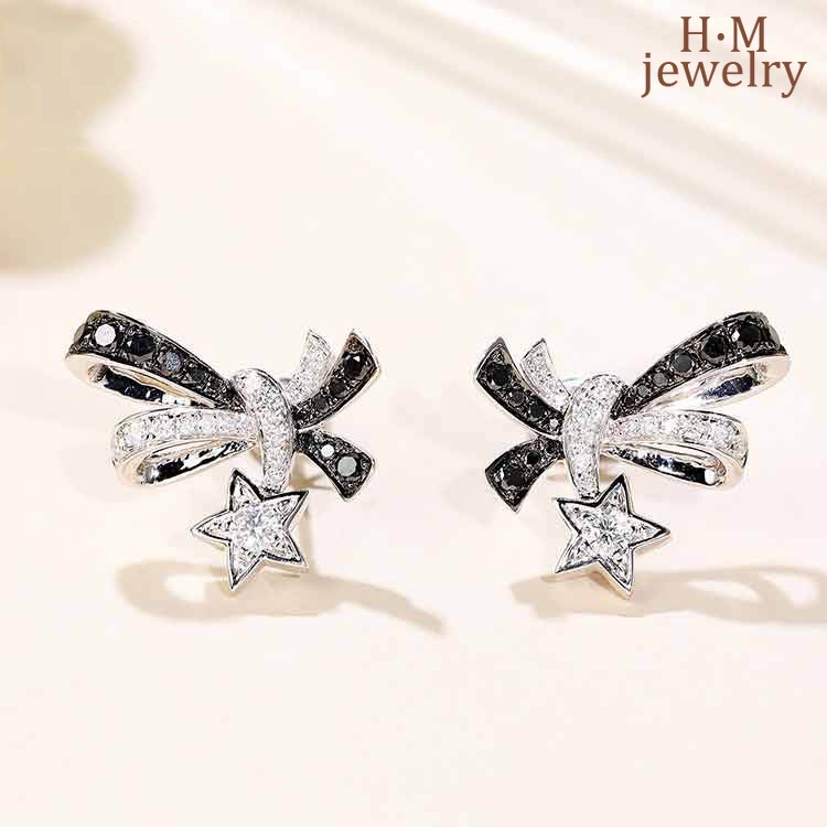 Set Anting Tusukkalung Rantai Liontin Kupukupu Hias Berlian Imitasi Untuk Wanita