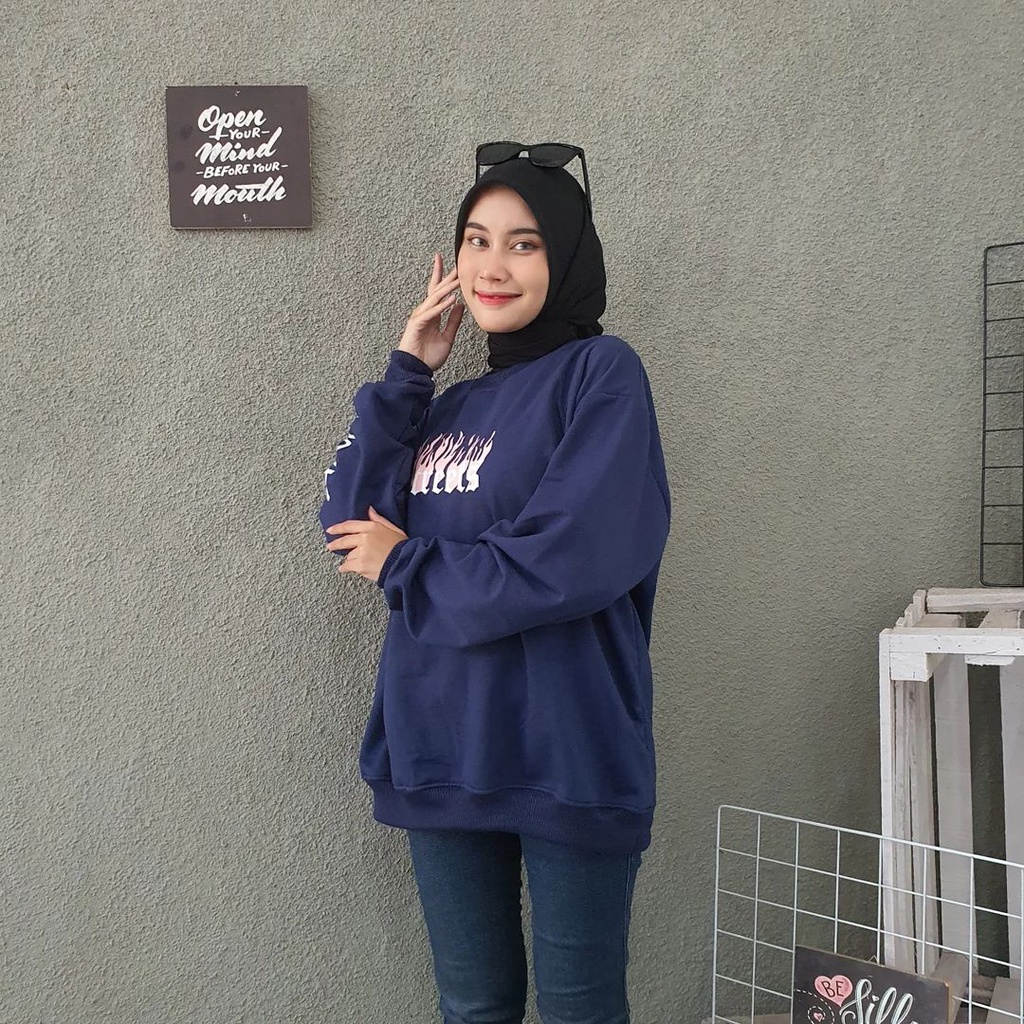 STREETS 2XL SWEATER OVERSIZE OBLONG CREWNECK WANITA