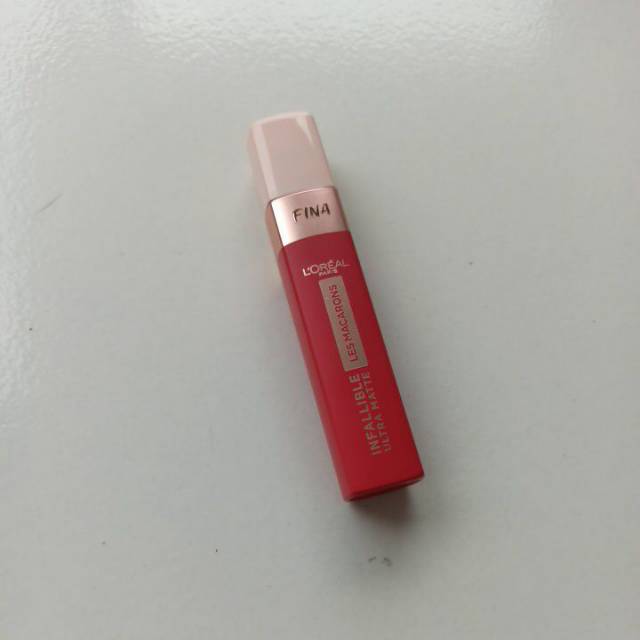 Preloved loreal Infallible ultra matte less macarons