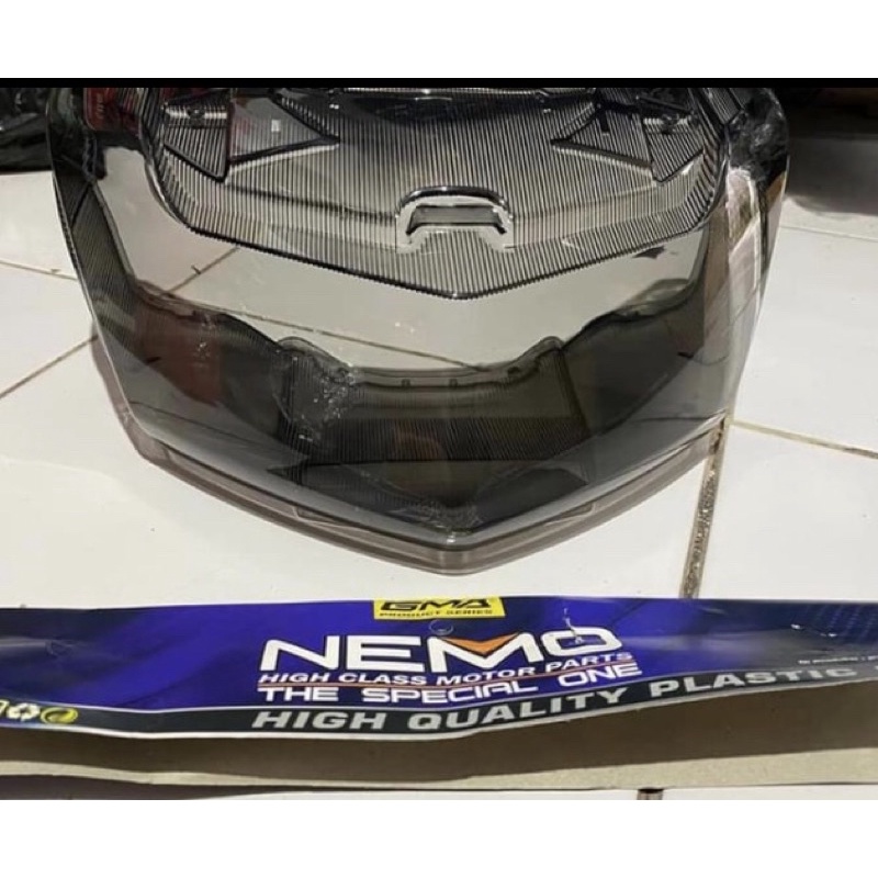 mika smoke nmax old