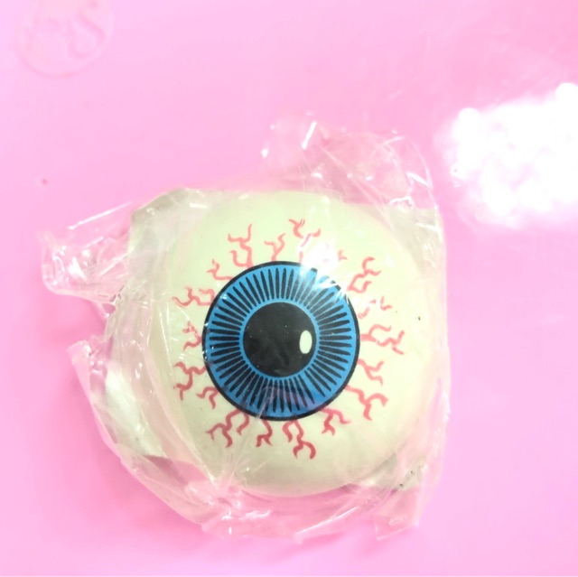 

Smiggle eraser eyeball - ORI penghapus smiggle eyeball wangi lo besar lagi bisa pakai sampai lama