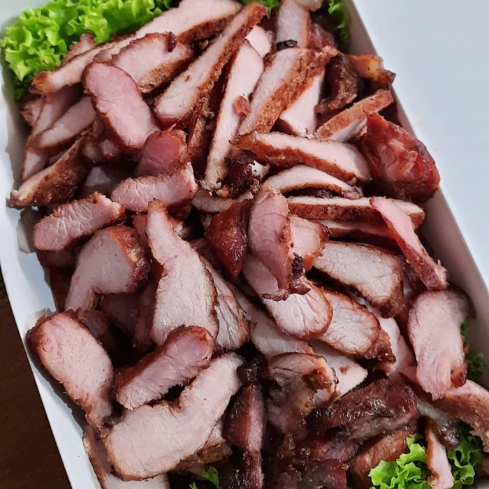 

Daging Asap - Daging Babi Asap Bumbu Rempah Khas Bali