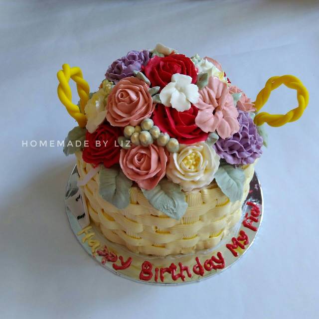 

Kue Ulang Tahun Flower Basket Buttercream Cake - Cikarang