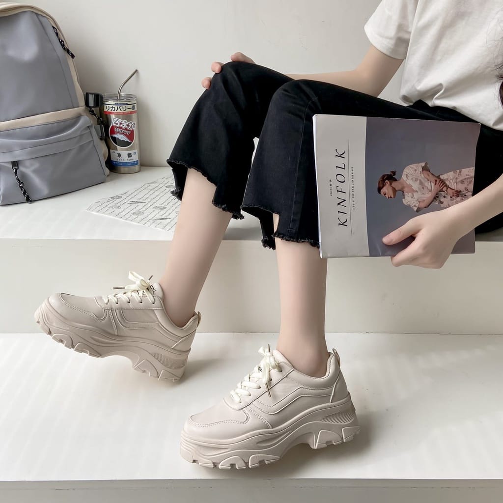 SEPATU SNEAKERS WANITA KOREA TAEYONG VN 01 TERBARU-4