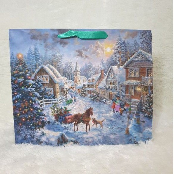 

Paper Bag/Kantong Kertas Natal Lux