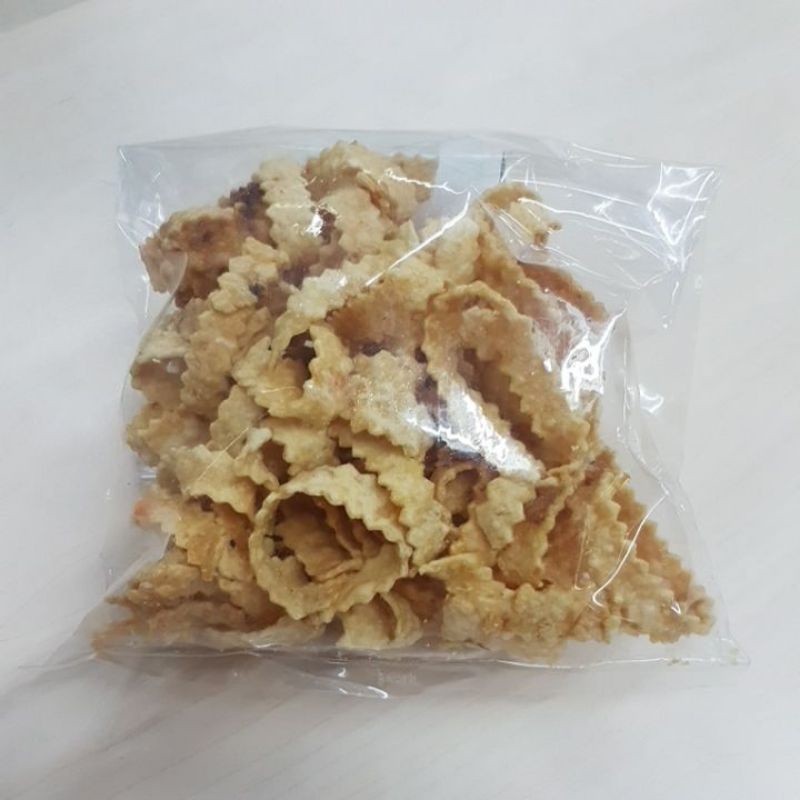

kerupuk sampeu
