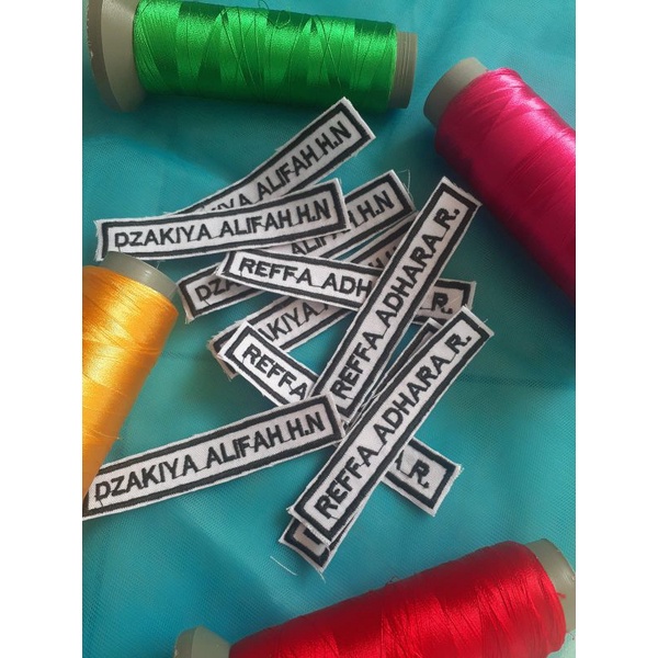 Bordir nama bed nama dada badge papan nama sekolah