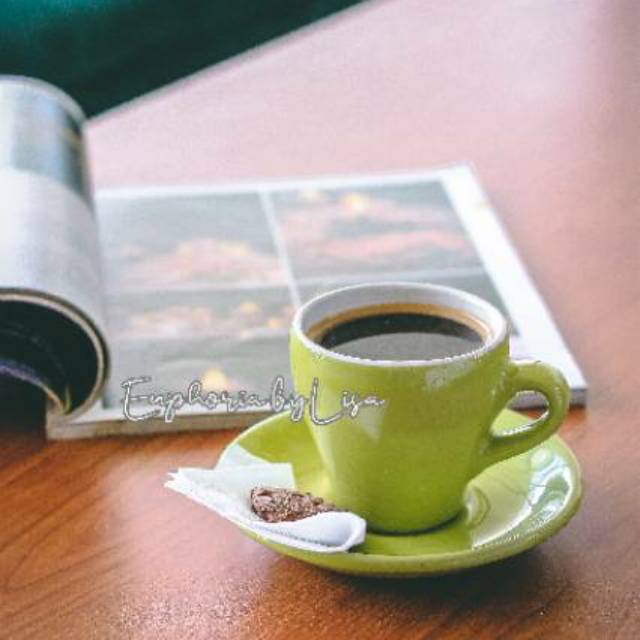 

Postcard (kartu pos) Coffee in Green Cup