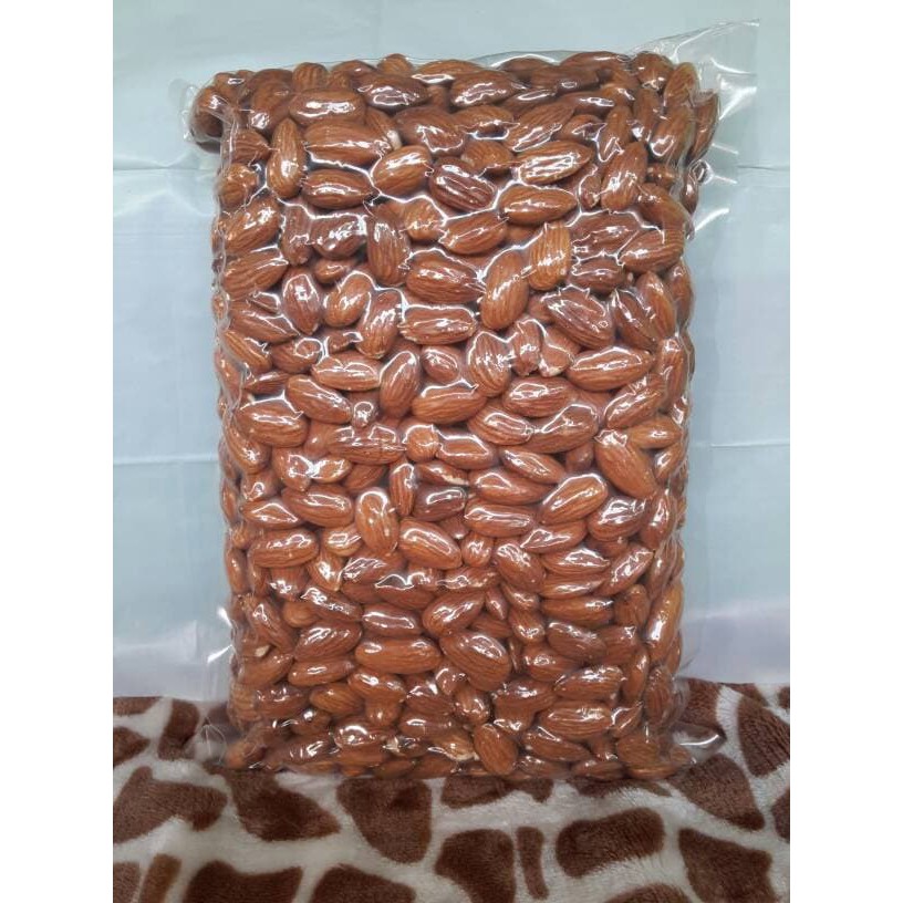 

ALMOND ROASTED (KACANG ALMOND PANGGANG) BLUE DIAMOND TANPA CANGKANG