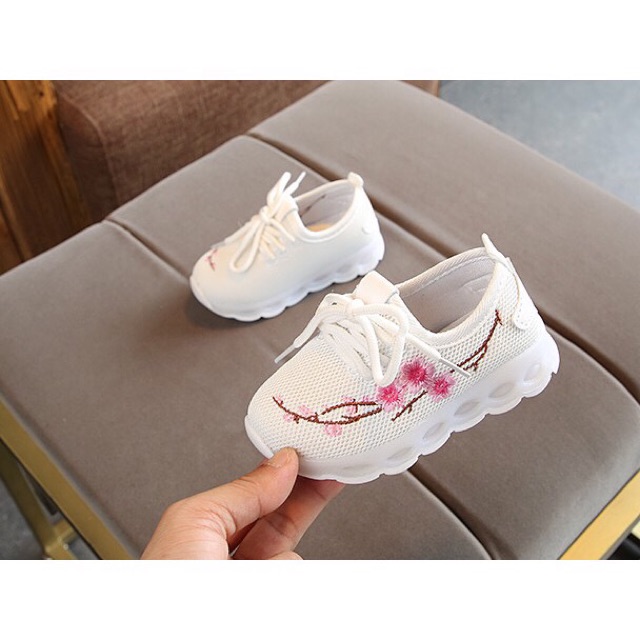 (Kiddiwear)❤️ Sepatu led anak / Sepatu Anak Casual Import Usia 1-5 Tahun Mbk17