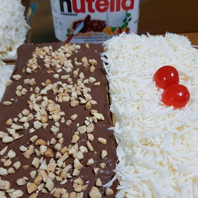 

Bolu Jadul Nuttela and Cheese