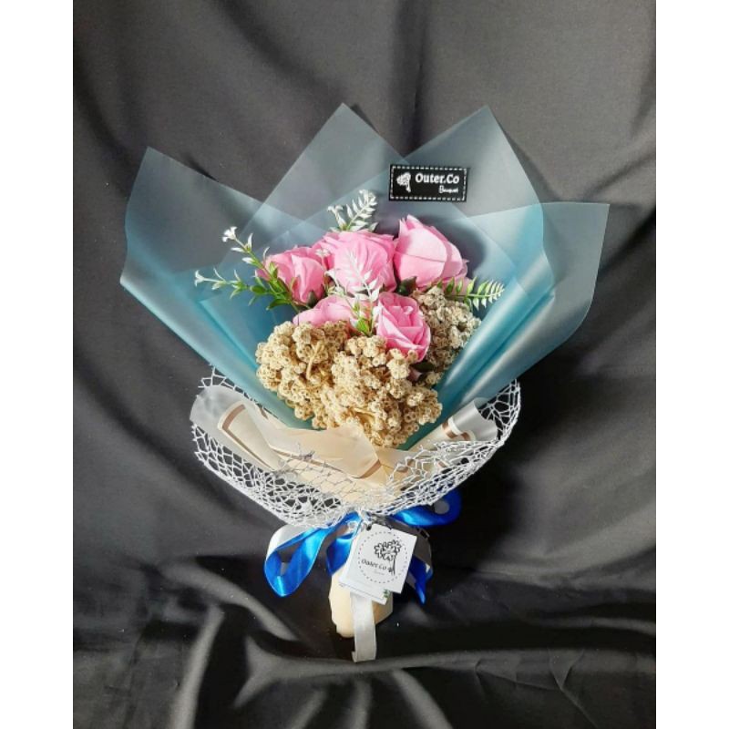 buket bunga edelwies/ buket bunga/ buket hijab/ buket flanel