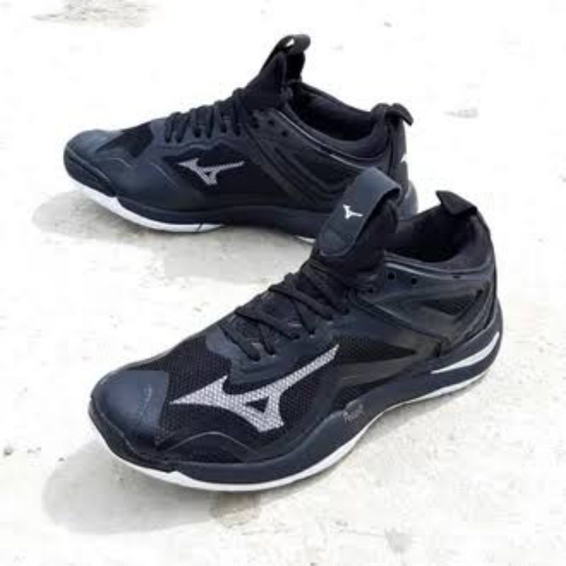 sepatu Mizuno man Wave Mirage 3 Made in Vietnam / sepatu Mizuno 100% premium / sepatu volly / sepatu badbinton / sepatu pria / Mizuno man wave Mirage 3 / sepatu running Mizuno/ sepatu original / sepatu volly 100%