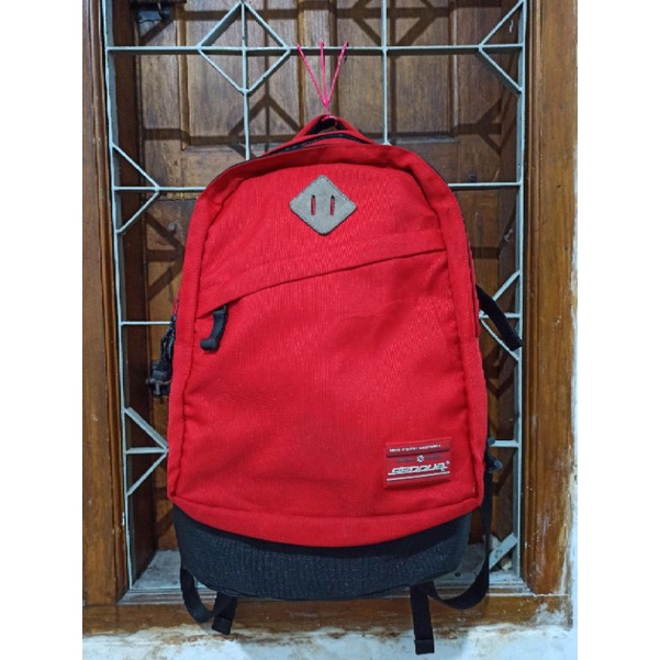 Preloved Ransel Genova