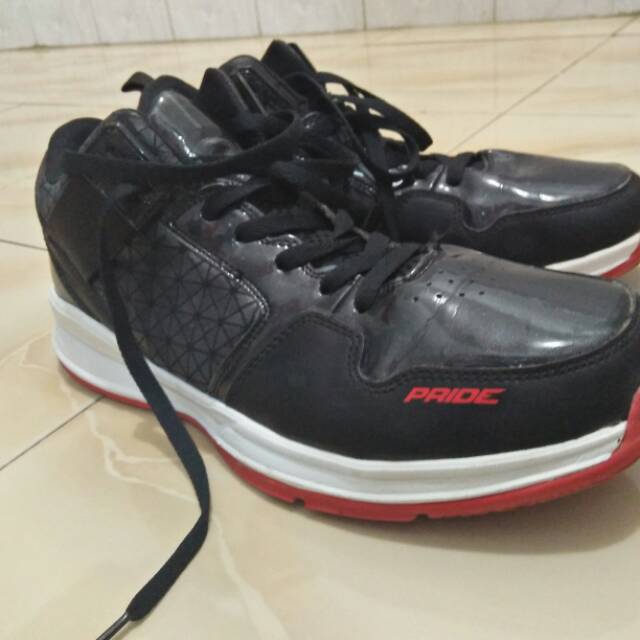 Sepatu dbl pride size.43
