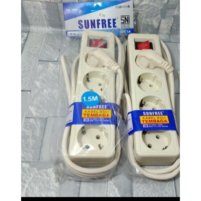 stop kontak colokan listrik 4 lubang