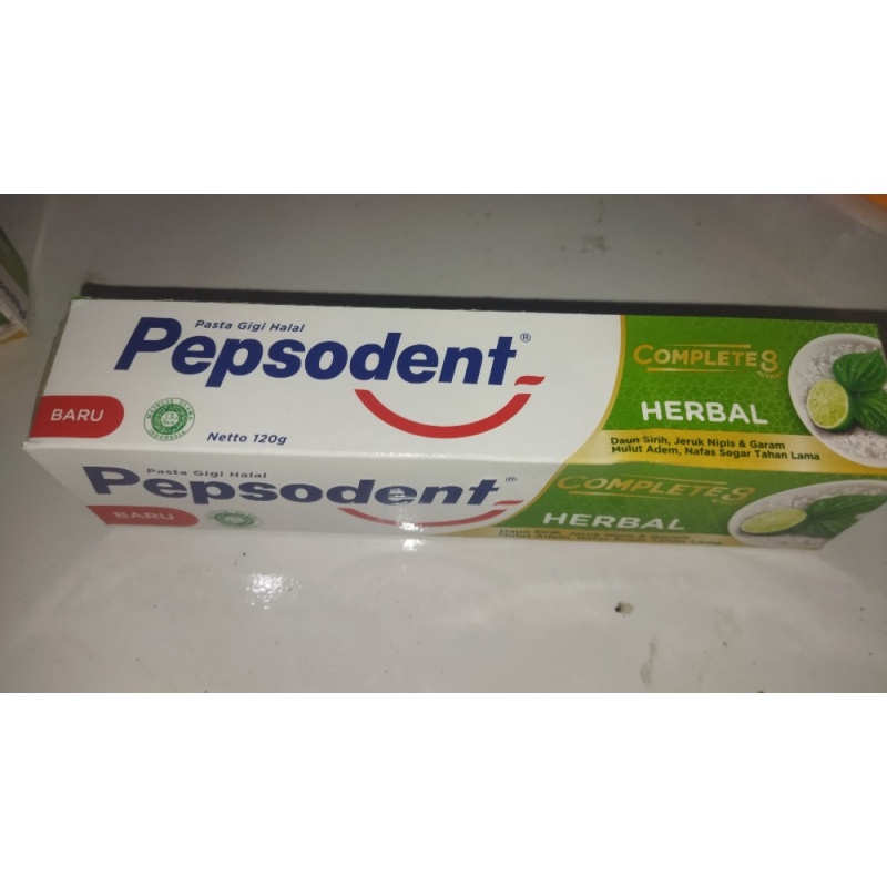 Pepsodent complete herbal pasta gigi 120gram