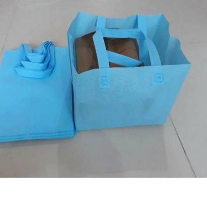

➲ Spunbond box gift 25x25/full pres/duskotak(Lusin) ✼