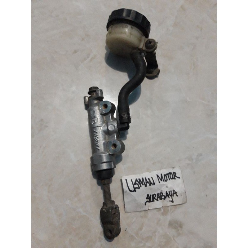 Tonjokan master rem belakang satria fu original