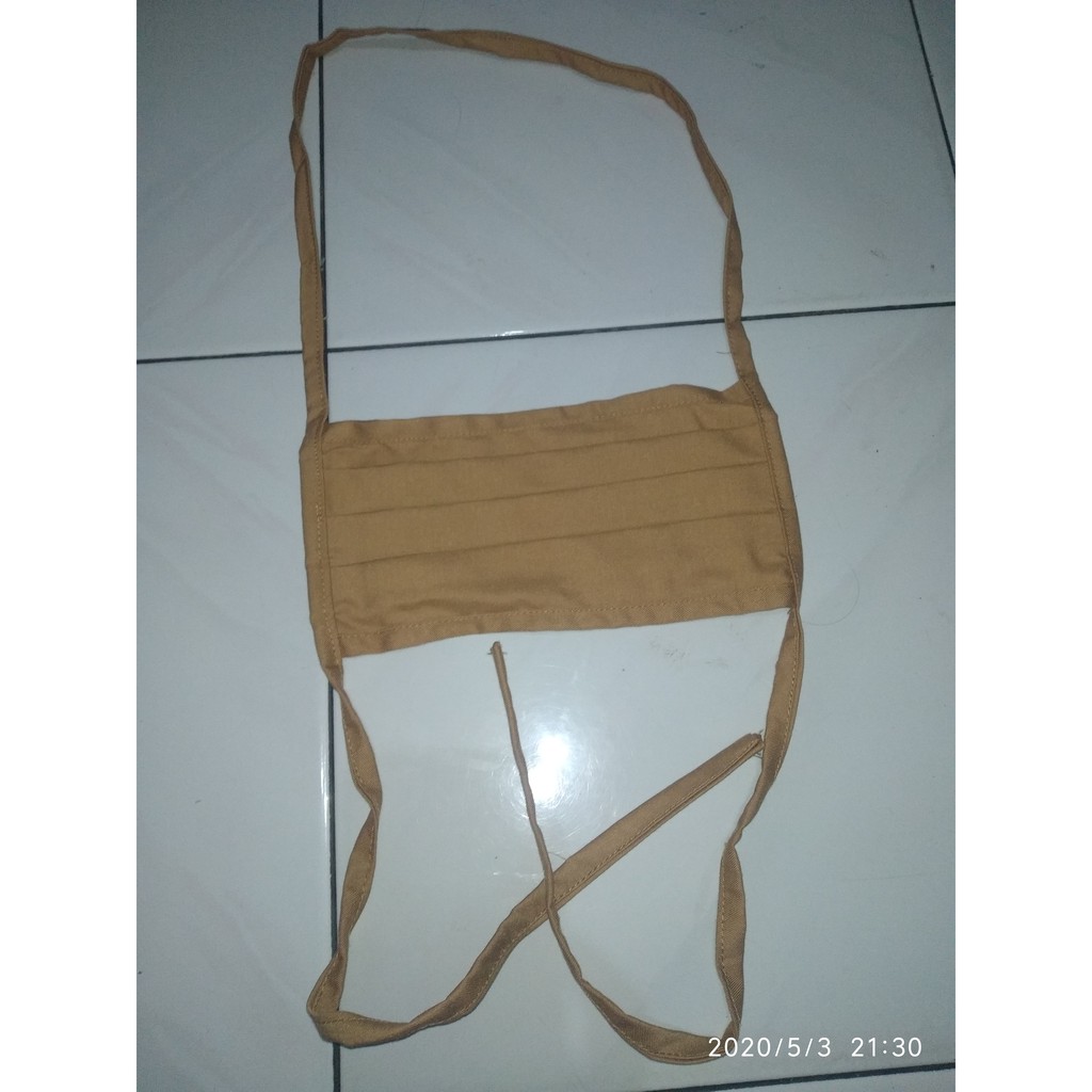 Ecer / Lusinan Masker kain keper model hijab. bahan jamin tebal