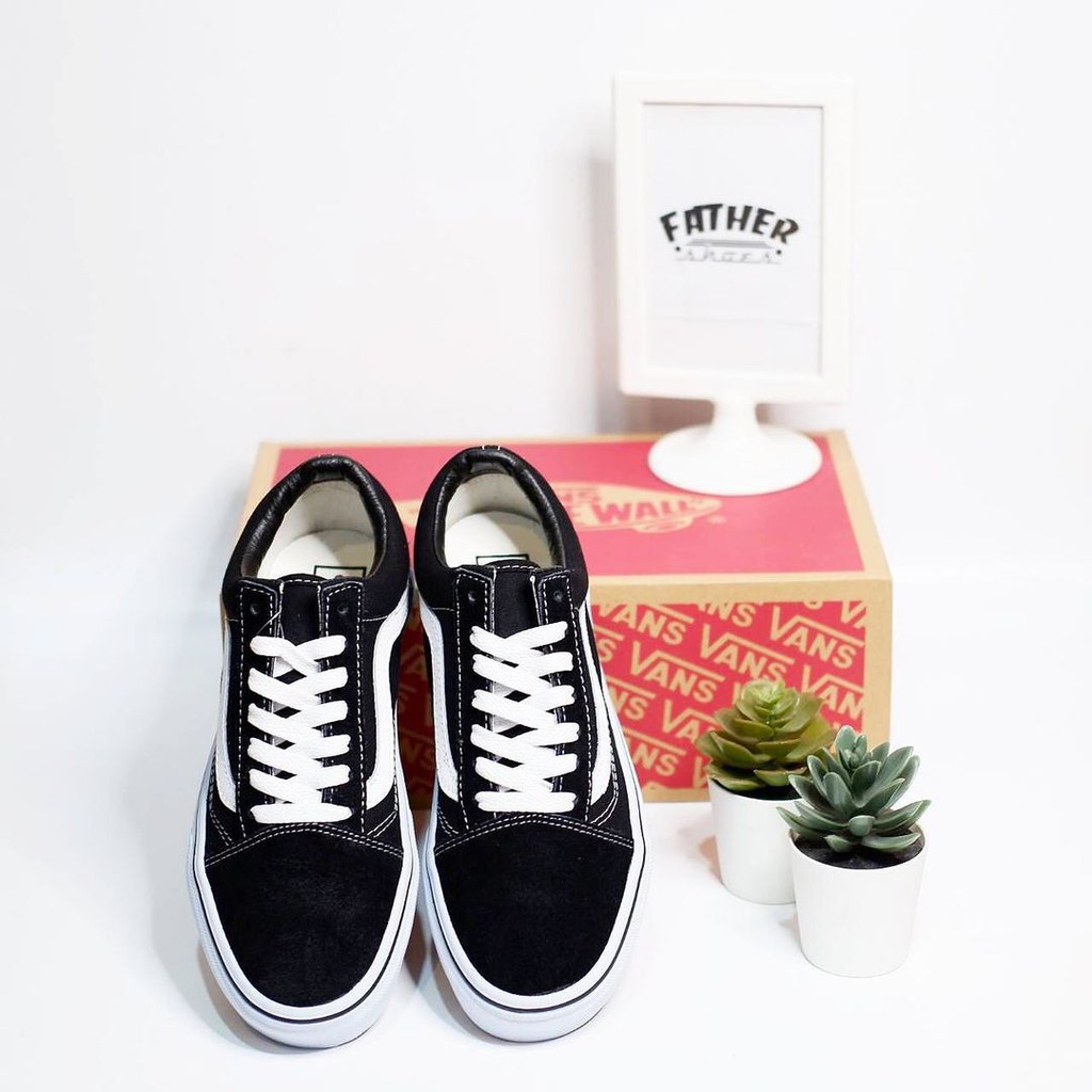 Jual Vans Old Skool Classic Black White | Shopee Indonesia