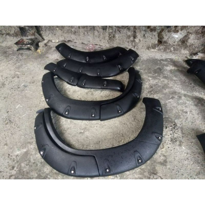 Over Fender Nissan X-Traill