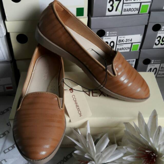 Sepatu Branded Matahari Murah Connexion Flatshoes Ori