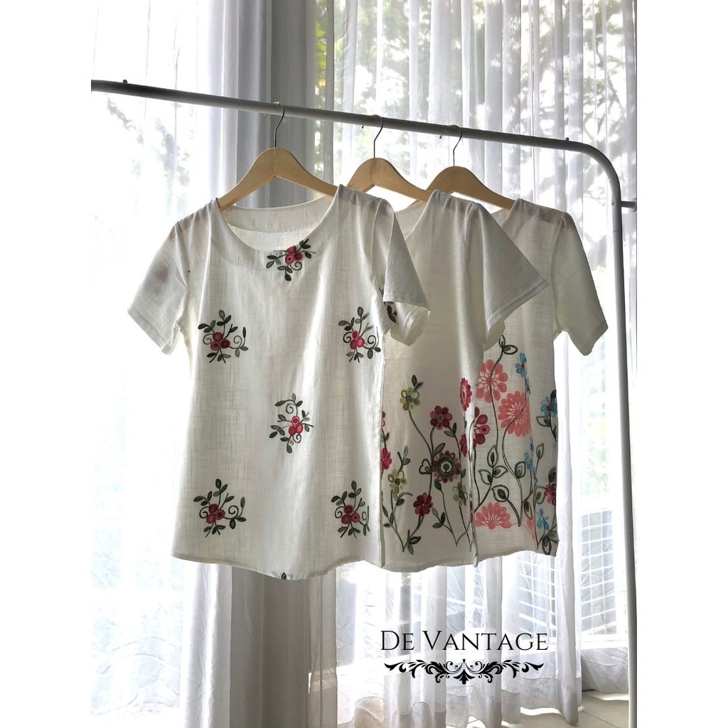 Kaos Katun Rami Motif Bunga / Atasan Katun Linen / Floral Cotton Linen T-Shirt