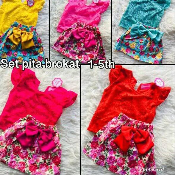 

Serbuuu Set pita brokat 1-5th KN14