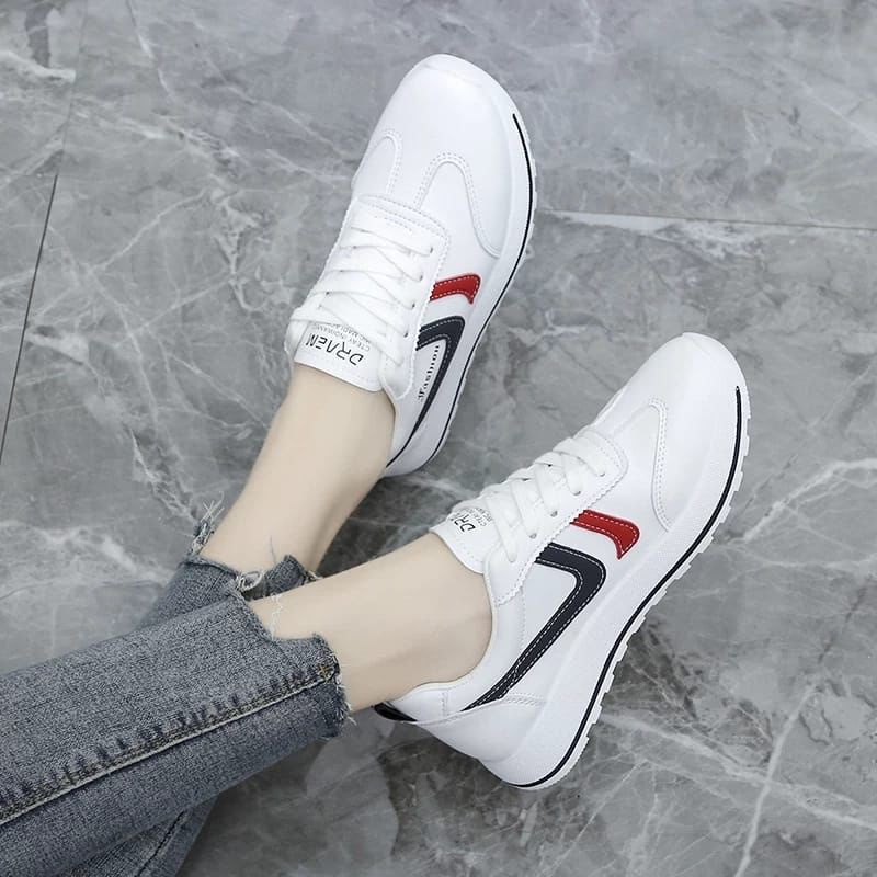 Sneakers wanita Korea garis centang pl03