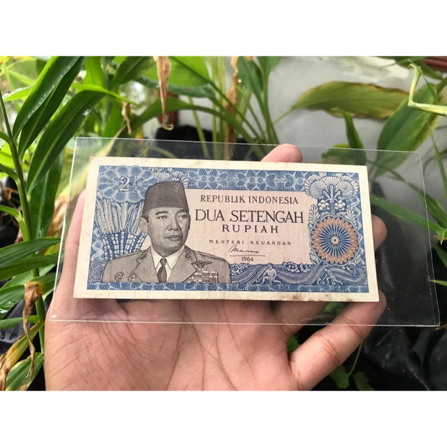 Uang Kuno 2 Setengah Rupiah Soekarno Axf